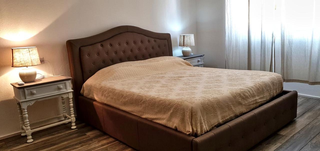 Nivalu' Guest House Olbia Ngoại thất bức ảnh